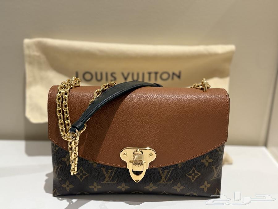 شنطة LV اصليه نادره للبيع64439037192833112