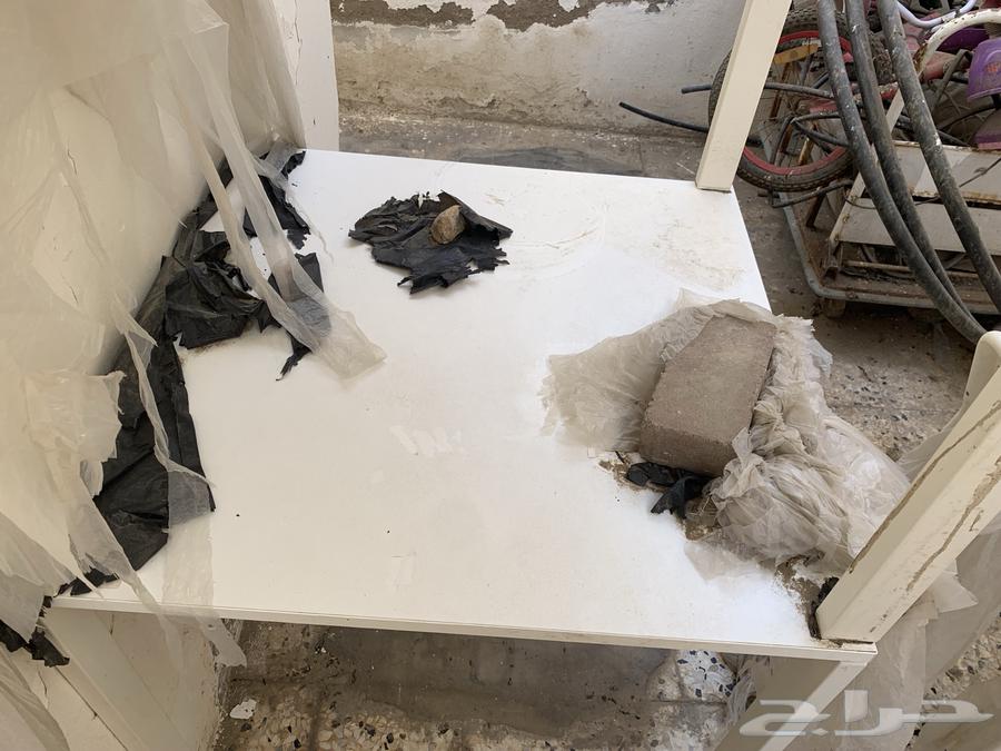 طاولتين حديد 6 كراسي بلاستيك من ايكيا64437139826050111