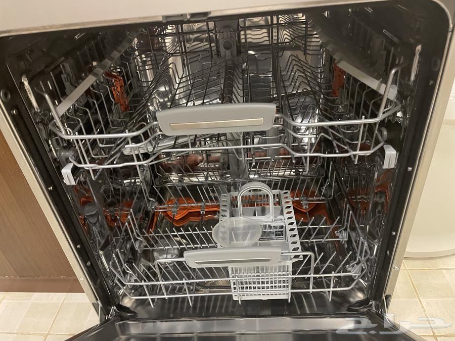 غسالة صحون اريستون اخت الجديدة64433859756545114