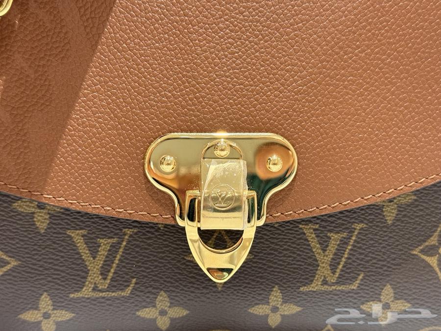 شنطة LV اصليه نادره للبيع64439037192833111