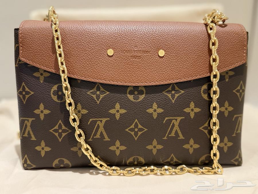 شنطة LV اصليه نادره للبيع64439037192833114