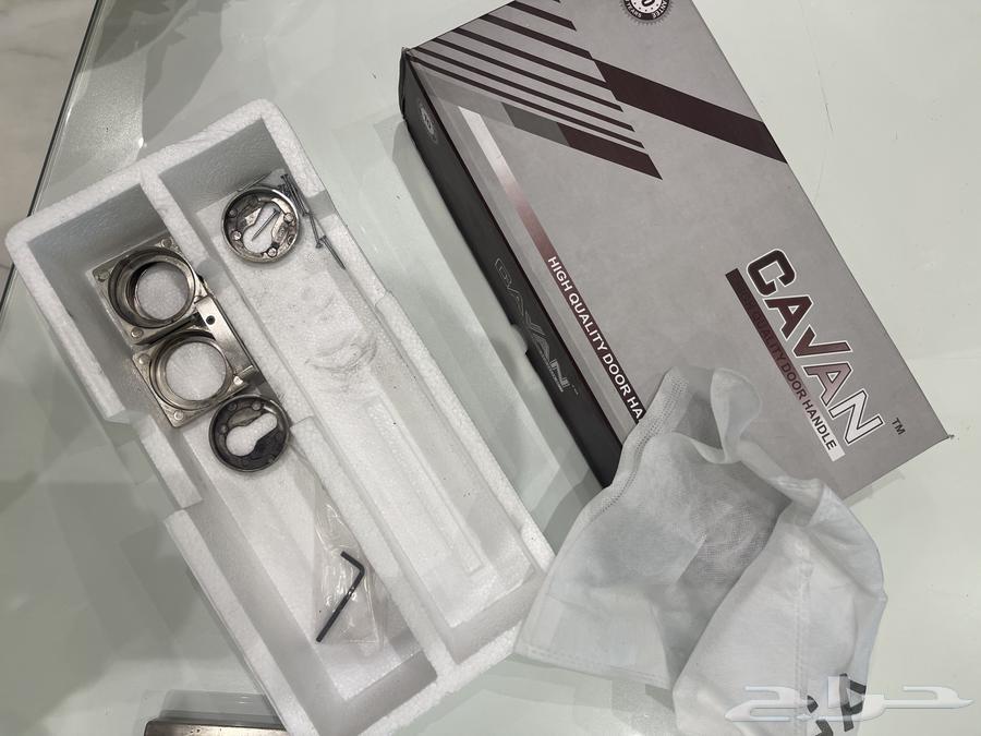 مقابض ابواب64598081726211112