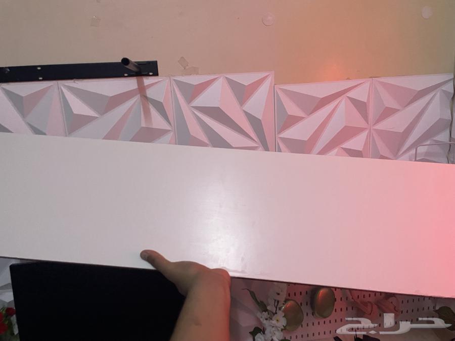 Shelf from IKEA64439145566338112