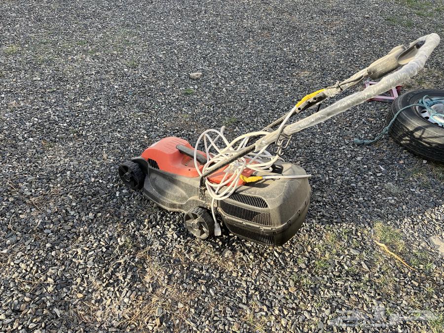 آلة جز العشب ( قص العشب )64439815978497111