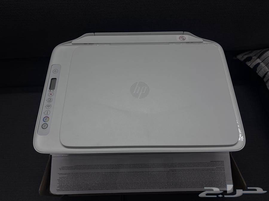 طابعة HP شبه جديده وعليها قراطيس كمان64439815971459113