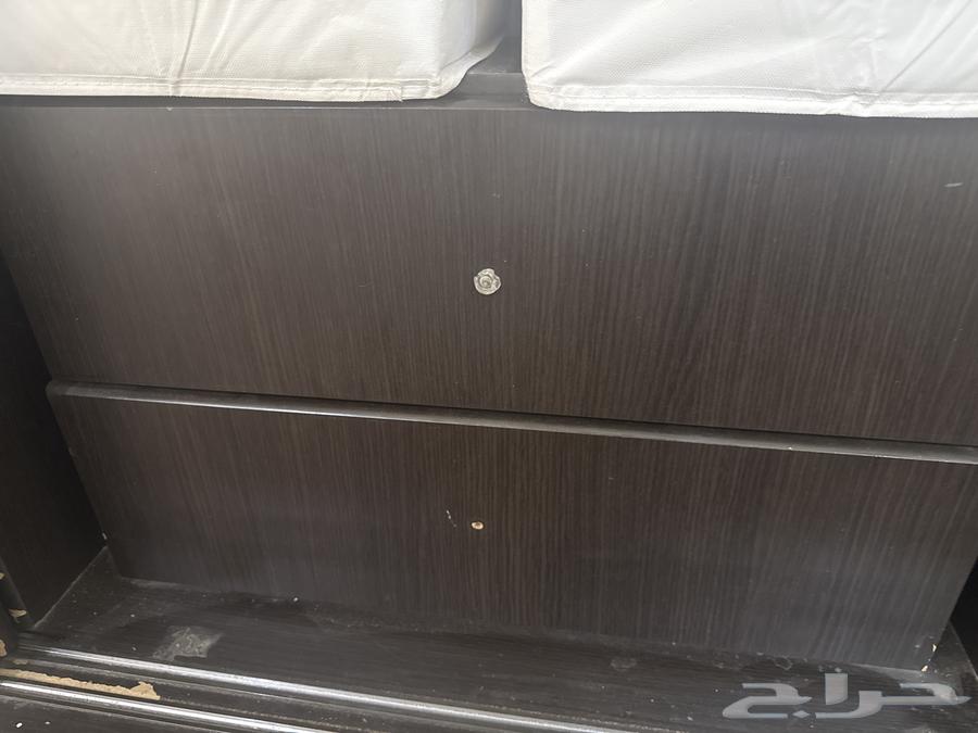 دولاب ملابس للبيع خشب64438123293698111