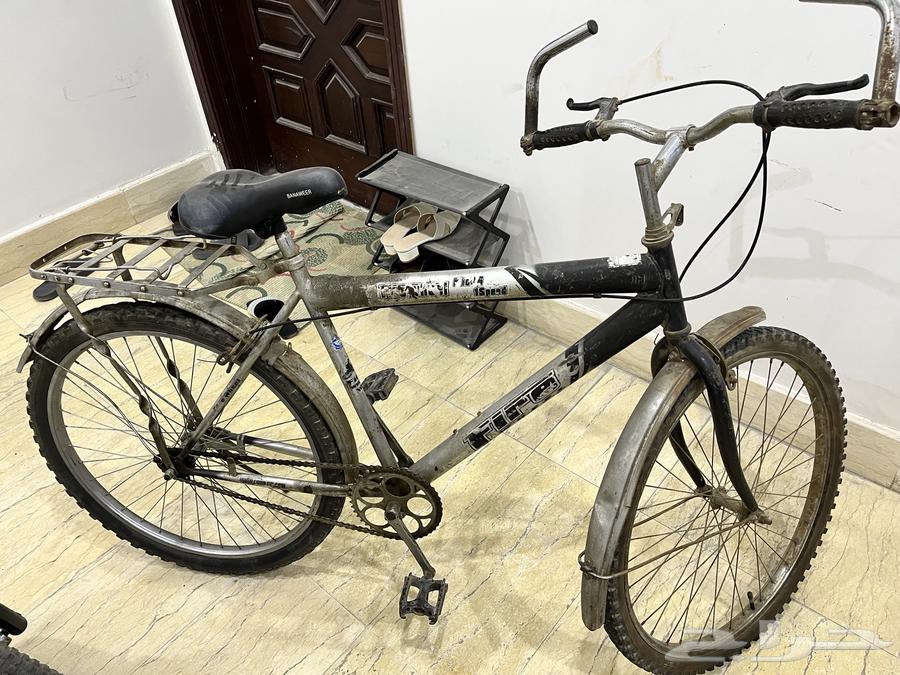 Clean bike, everything in it is working, price 15064437652696705110