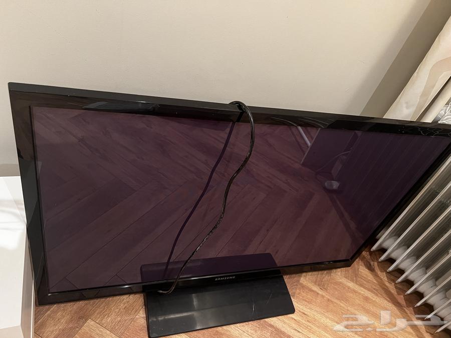 تلفزيون سامسونج 43 بوصه نظيف64433593175043110