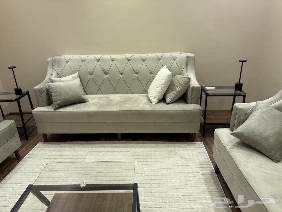 كنب استخدام اقل من 4 شهور..64439774869889110