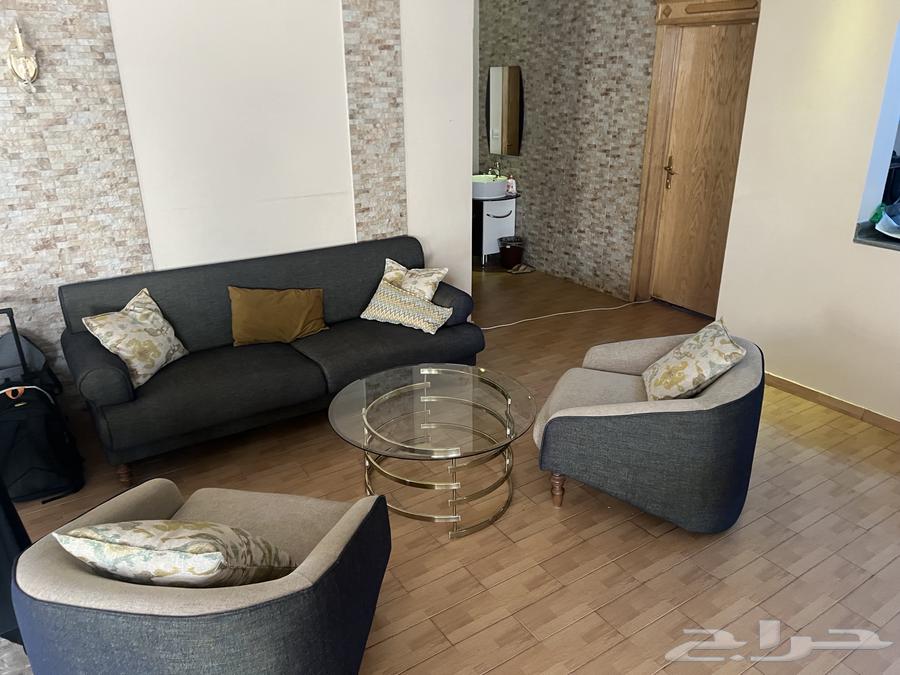 جلسه في حاله ممتازه جدا للبيع تتسع لعدد ل 8 اشخاص64434958932098111