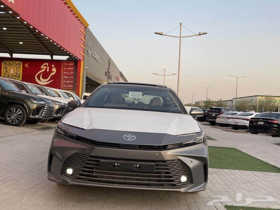تويوتا كامري 2025LEسقف بانوراما سعودي(هايبرد)2.564596464880130112