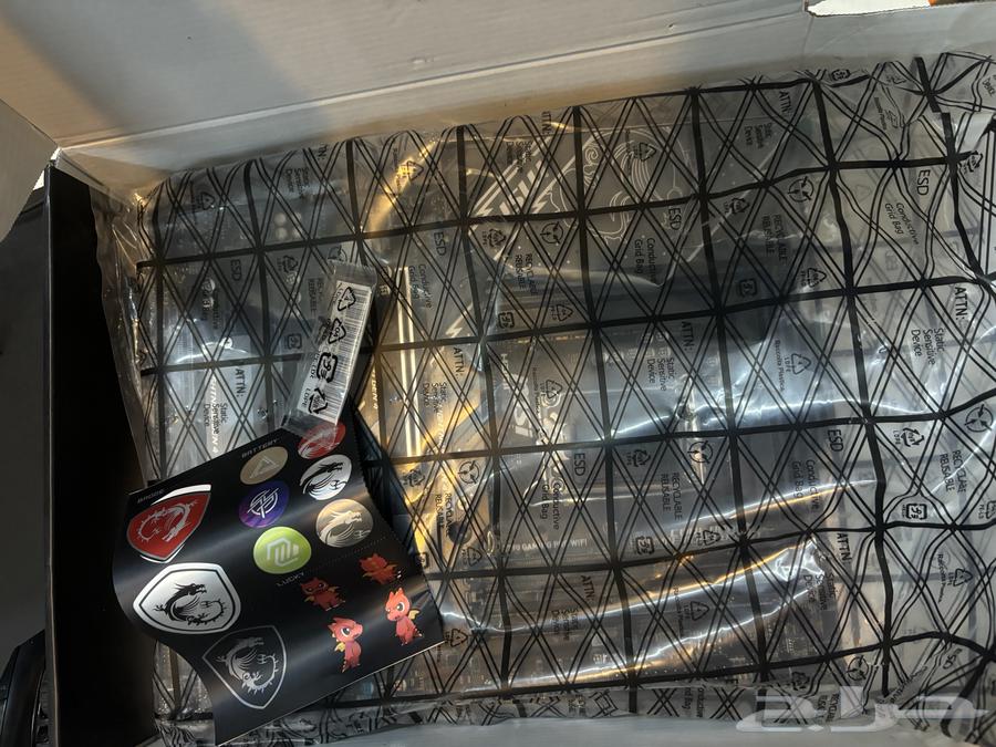 مذربورد للبيع جديد ما استخدم ابدا  انفك كرتون فقط64434918498691111