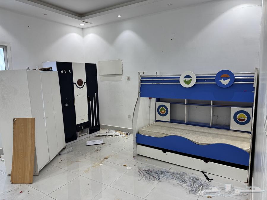 بعض الأثاث مجانا لمن بحاجة اليها ولا يوجد مكيف للبيع64435395719681111