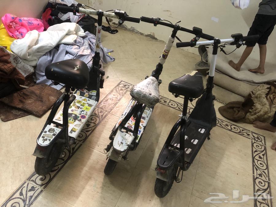 3اسكوترات لا البيع من 50064435026822146110