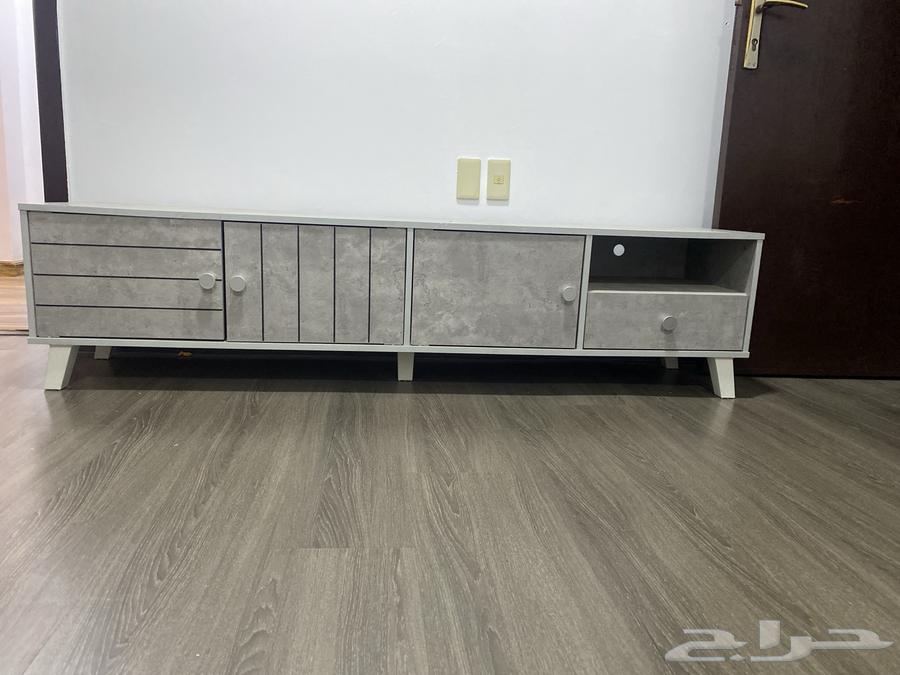 Excellent condition 180cm screen table64434183265795110