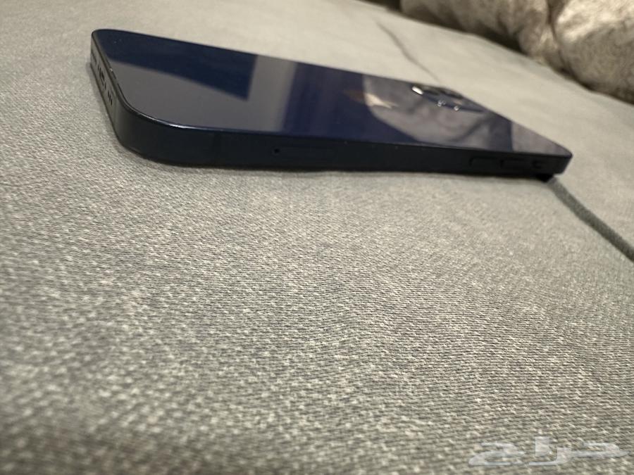 IPhone 12   آيفون 1264438096081409111