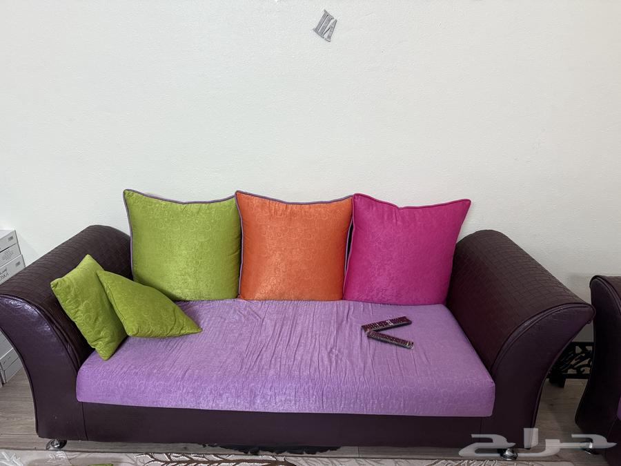 كنب 3 قطع بعدد 7 اشخاص نظيف جدا64439932573826111