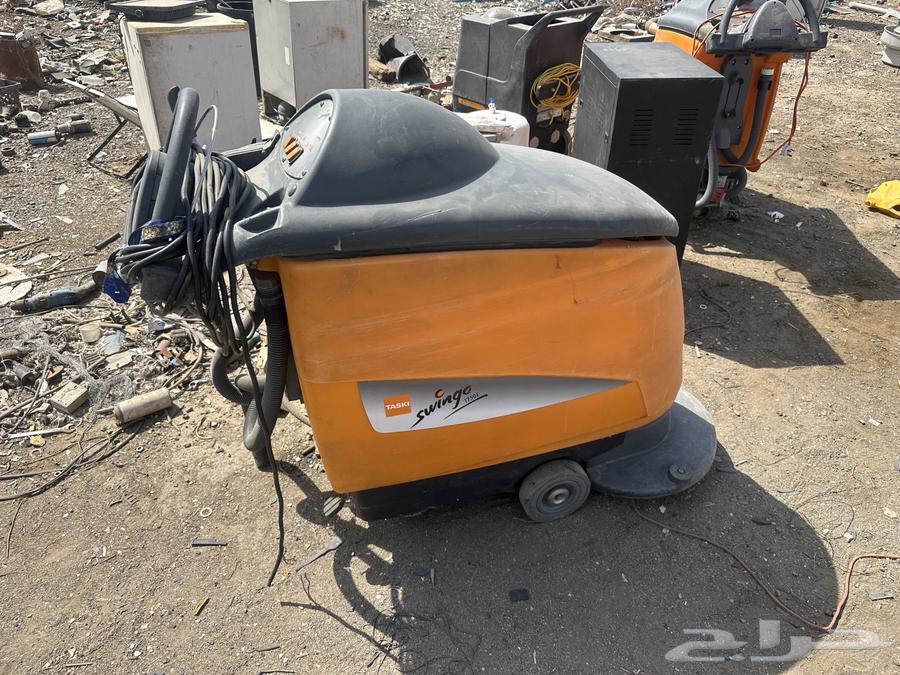 ماكينة تنظيف أرضيات صناعية64410566736386113