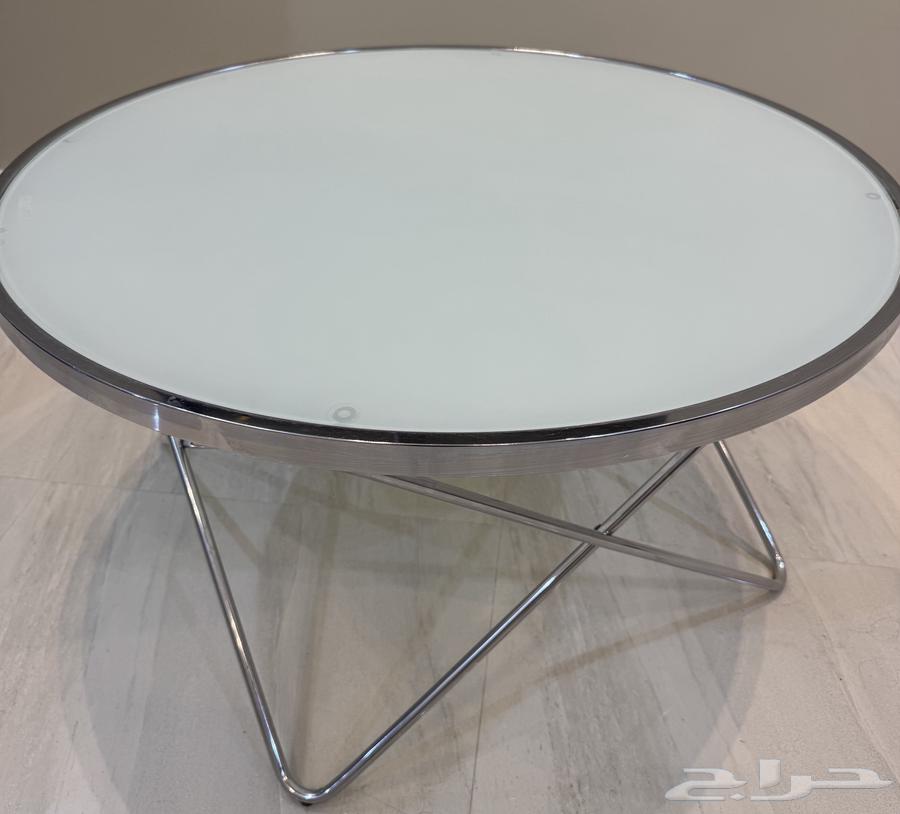 طاولة قهوة و64436319913731110