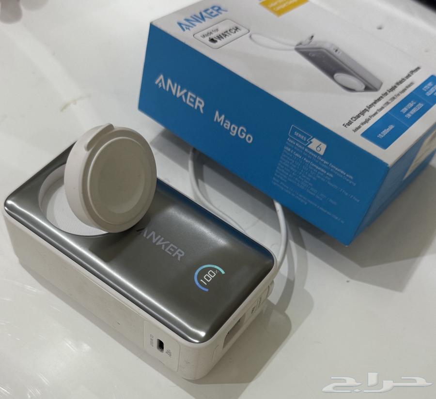 Anker power bank compact design64436601390977114