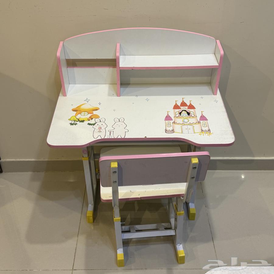 طاولة دراسه للبيع64440383770499110