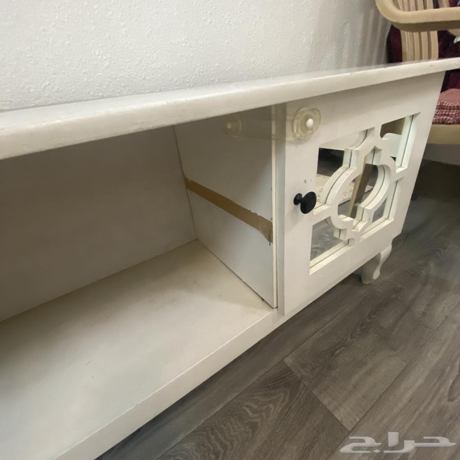 للبيع سرير نفر وطاولة شاشة تلفزيون64439091709315113