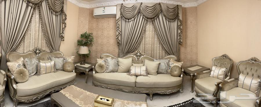 طقم كنب ملكي مكون من 4 قطع اللون بيج أنيق64439091669249114