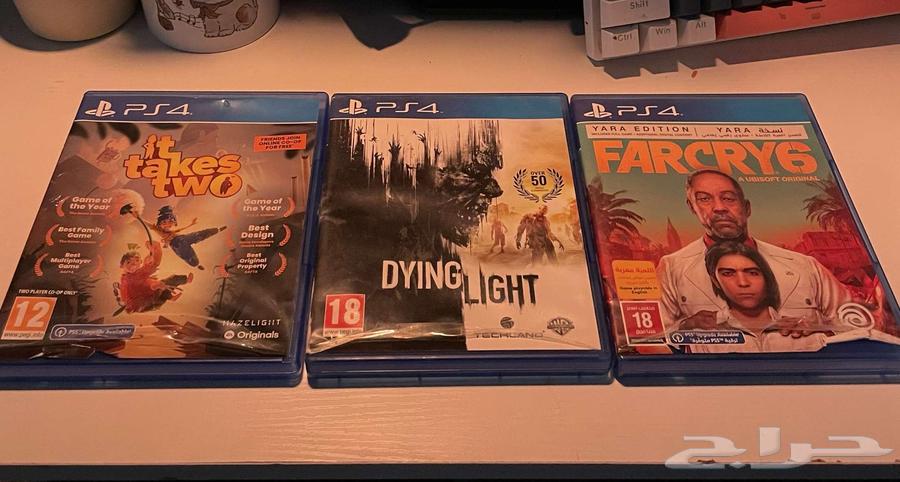 Sony tapes 4 used once, clean condition, one works on Sony 564438458686722110