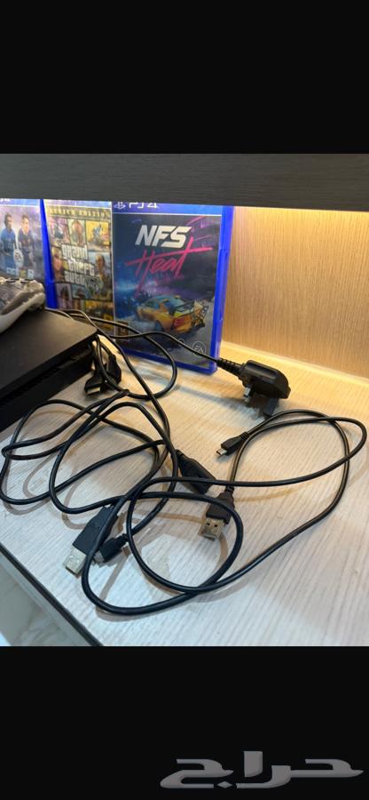 بلاستيشن 4 للبيع64439569348354111