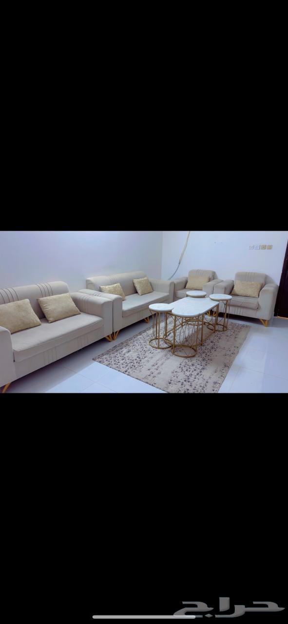 Sofa for 7 people and tables for sale in Buraidah64437328652545110