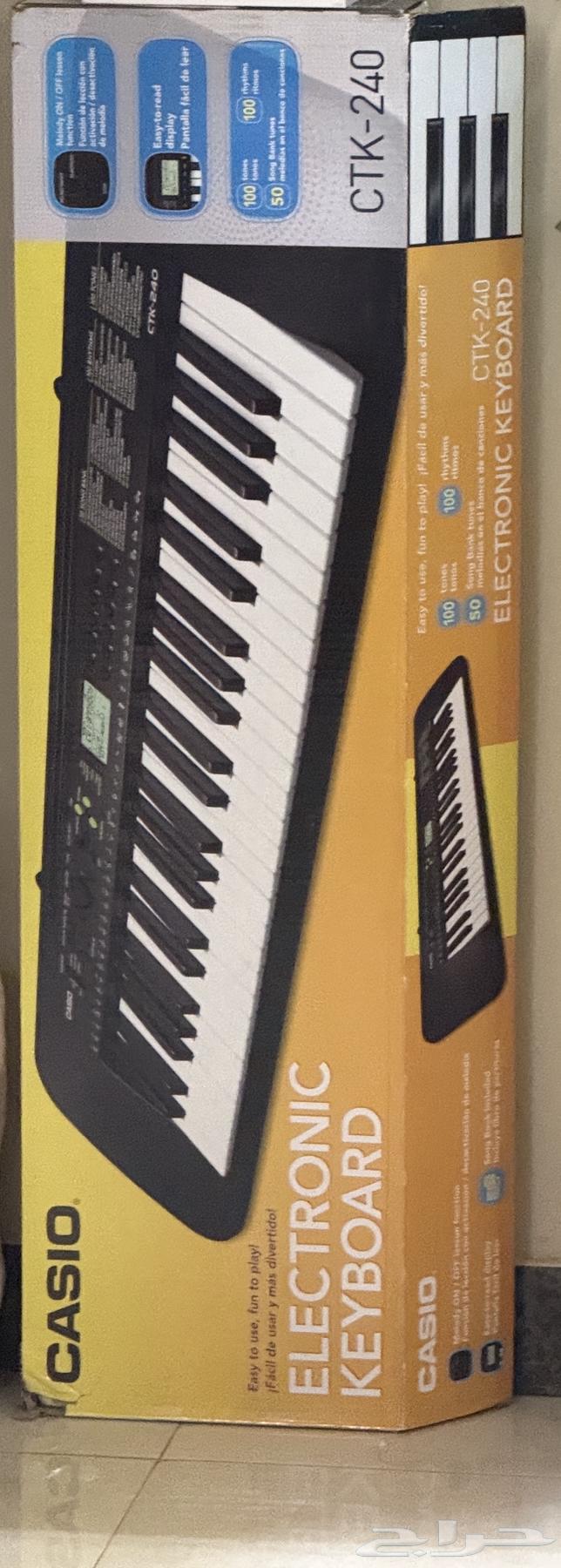 Casio Electronic Keyboard64437544467715112
