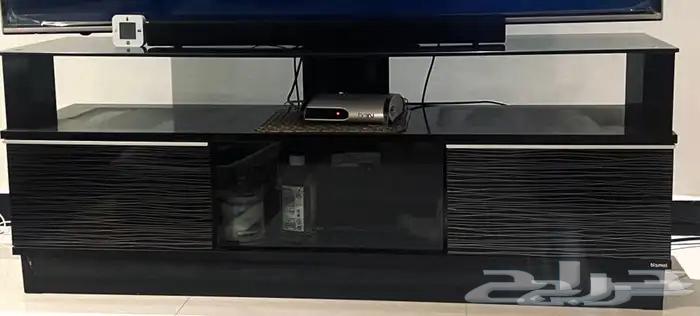 طاولة تلفزيون - حامل شاشة - اثاث (( نظيف جدا ))64435299497730110