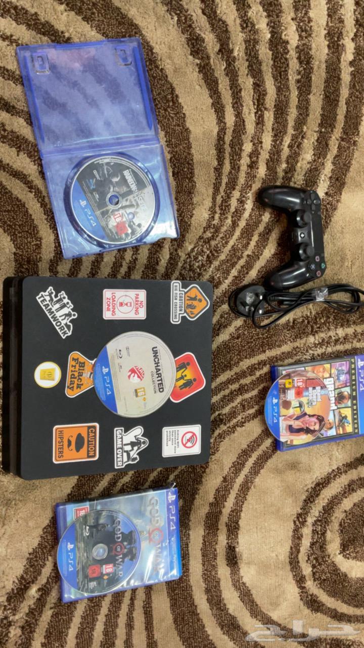 سوني4 معه شريط قراند وانهيات لص وشريط حرب64437463307779110