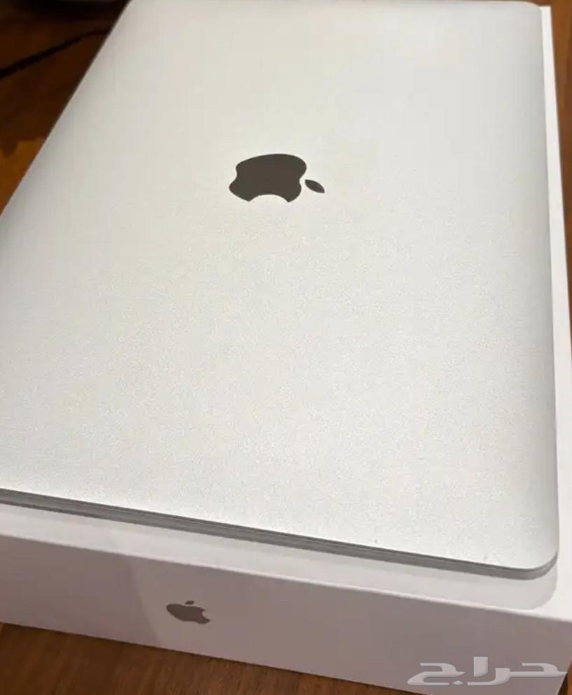 MacBook Air 202064441663785218111