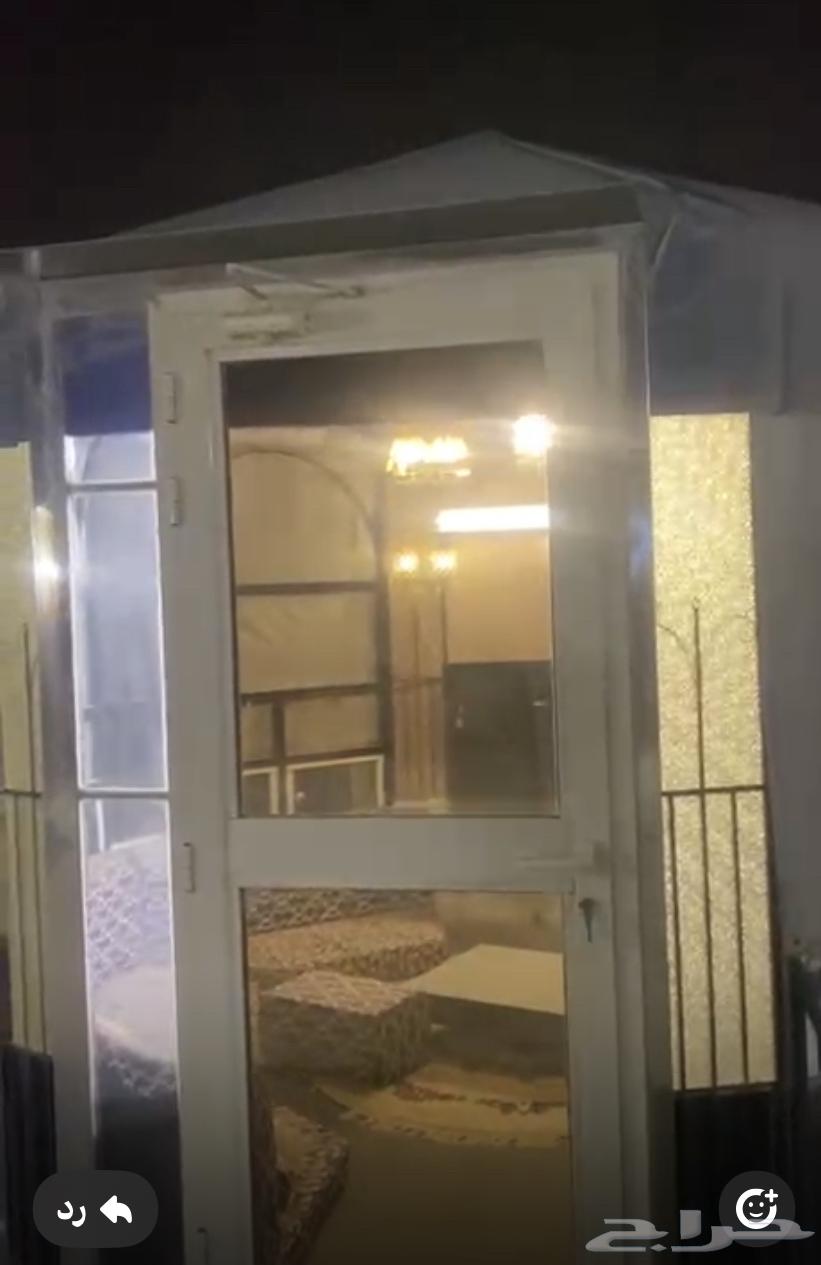 خيم للبيع مع كنب.64436159479427110