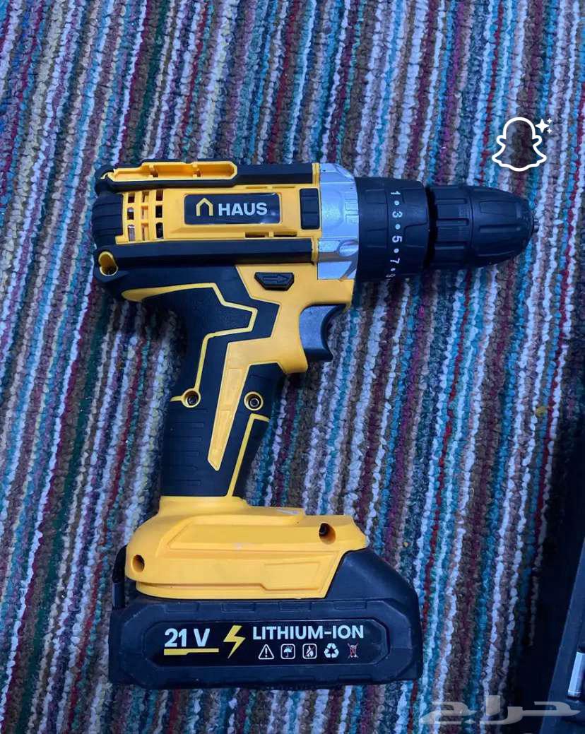 New drill for hire, comes with cleaning brushes64441705050626112