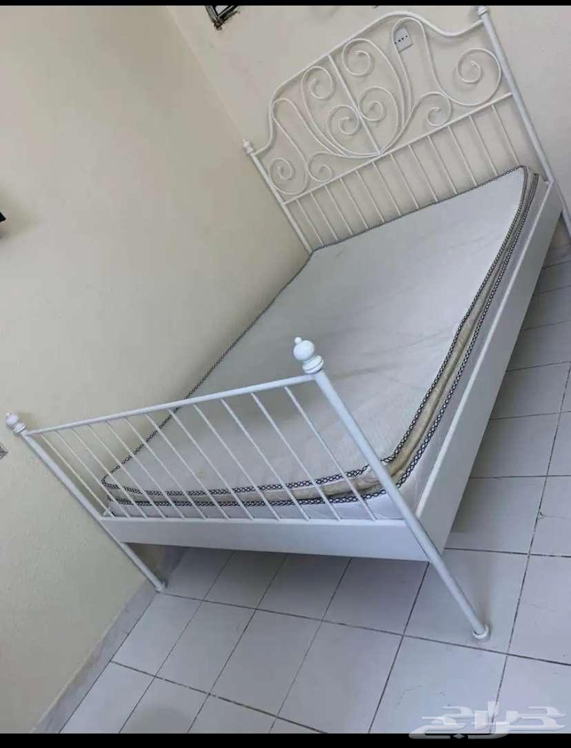 سرير مستعمل نظيف64435699937795111