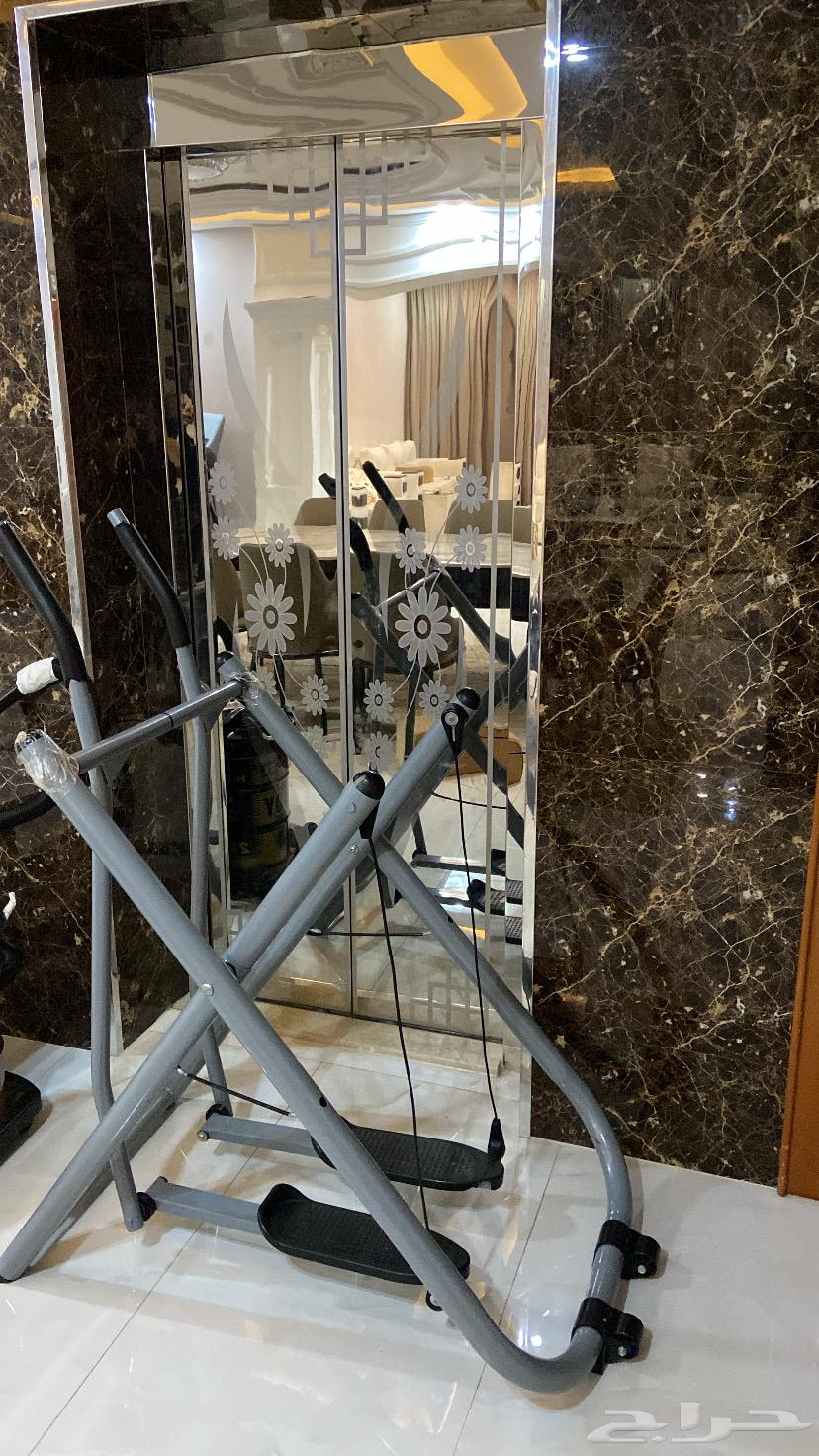 Table64439293694338112