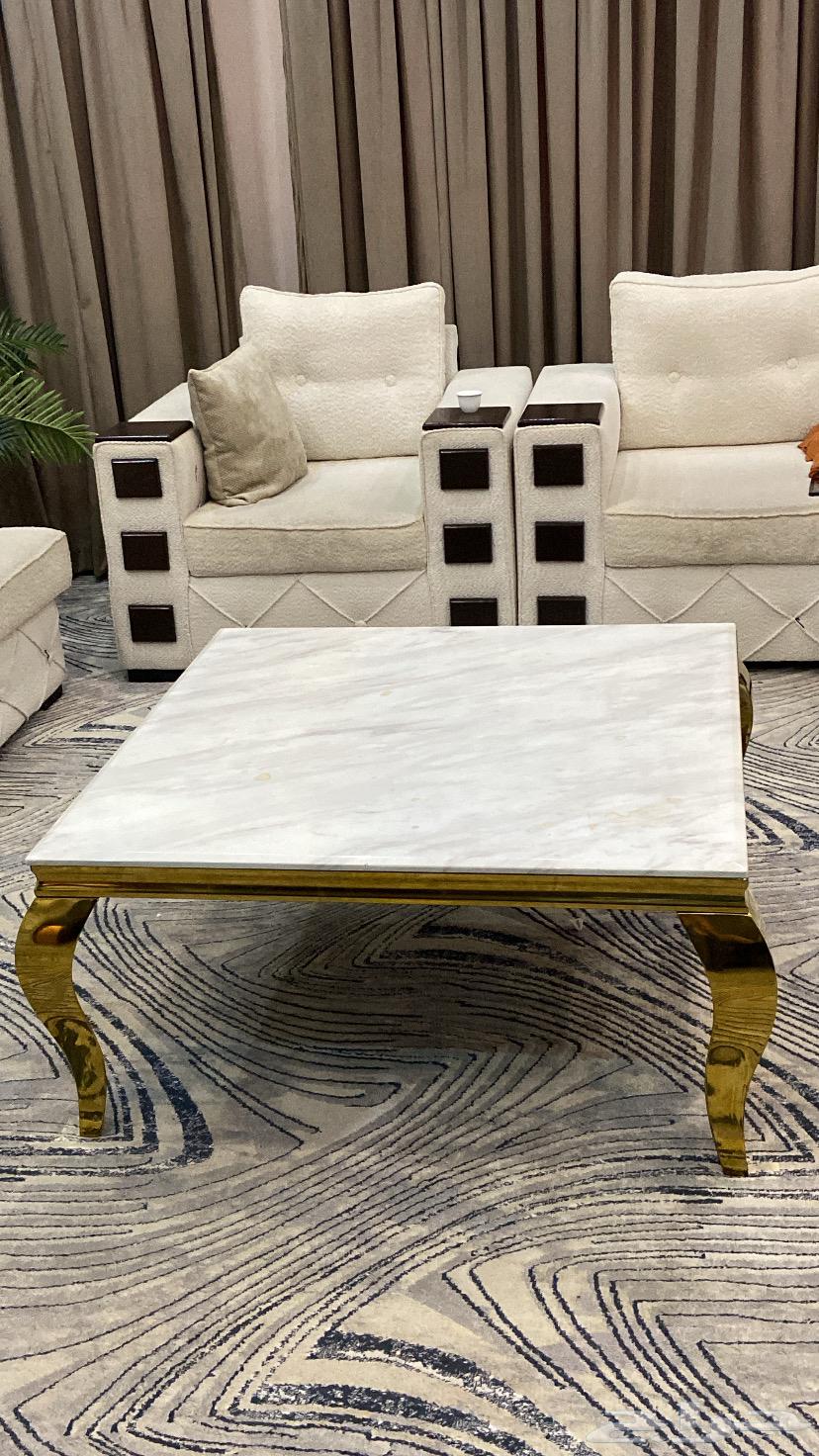 Table64439293694338110