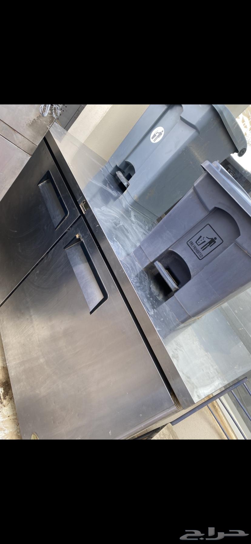 معدات مطعم شاورما وبيتزا64435109125634111