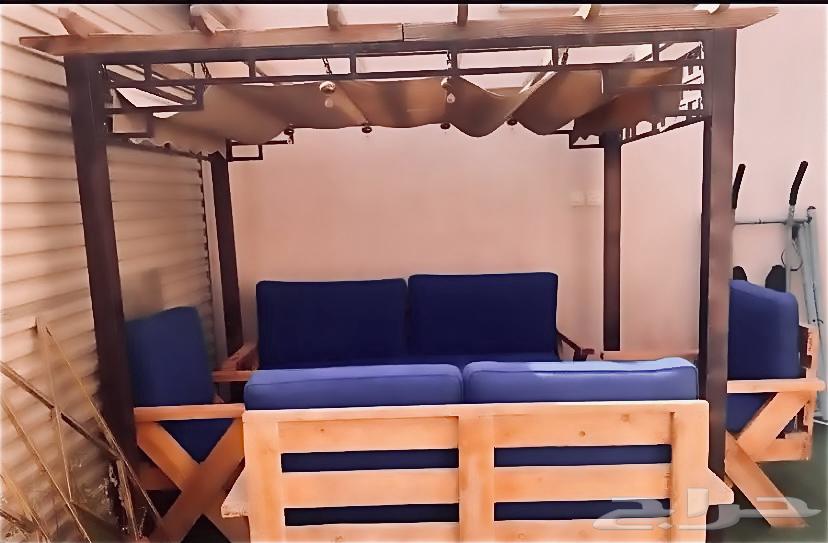 كراسي حوشيه بدون مضله للبيع شي نضيف والله قبل شهرين شاريها64437544476803110