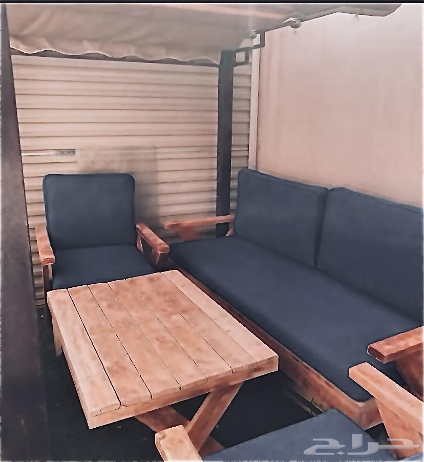 كراسي حوشيه بدون مضله للبيع شي نضيف والله قبل شهرين شاريها64437544476803112