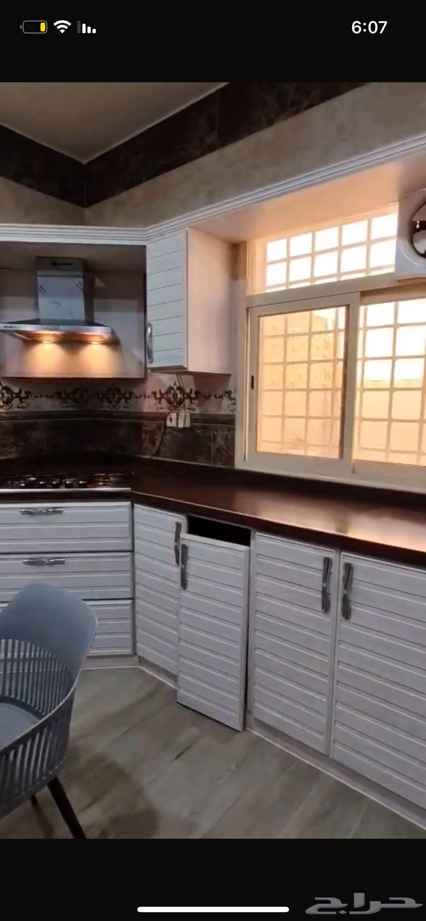 دولاب مطبخ كامل مع الشفاط للبيع64439226204162112