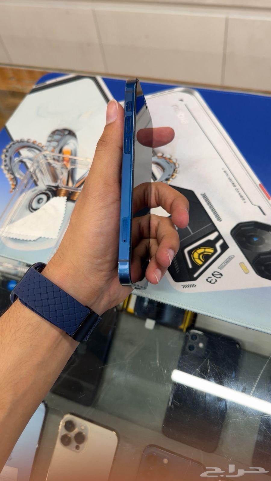 ايفون 12 وكاله64440069584259112