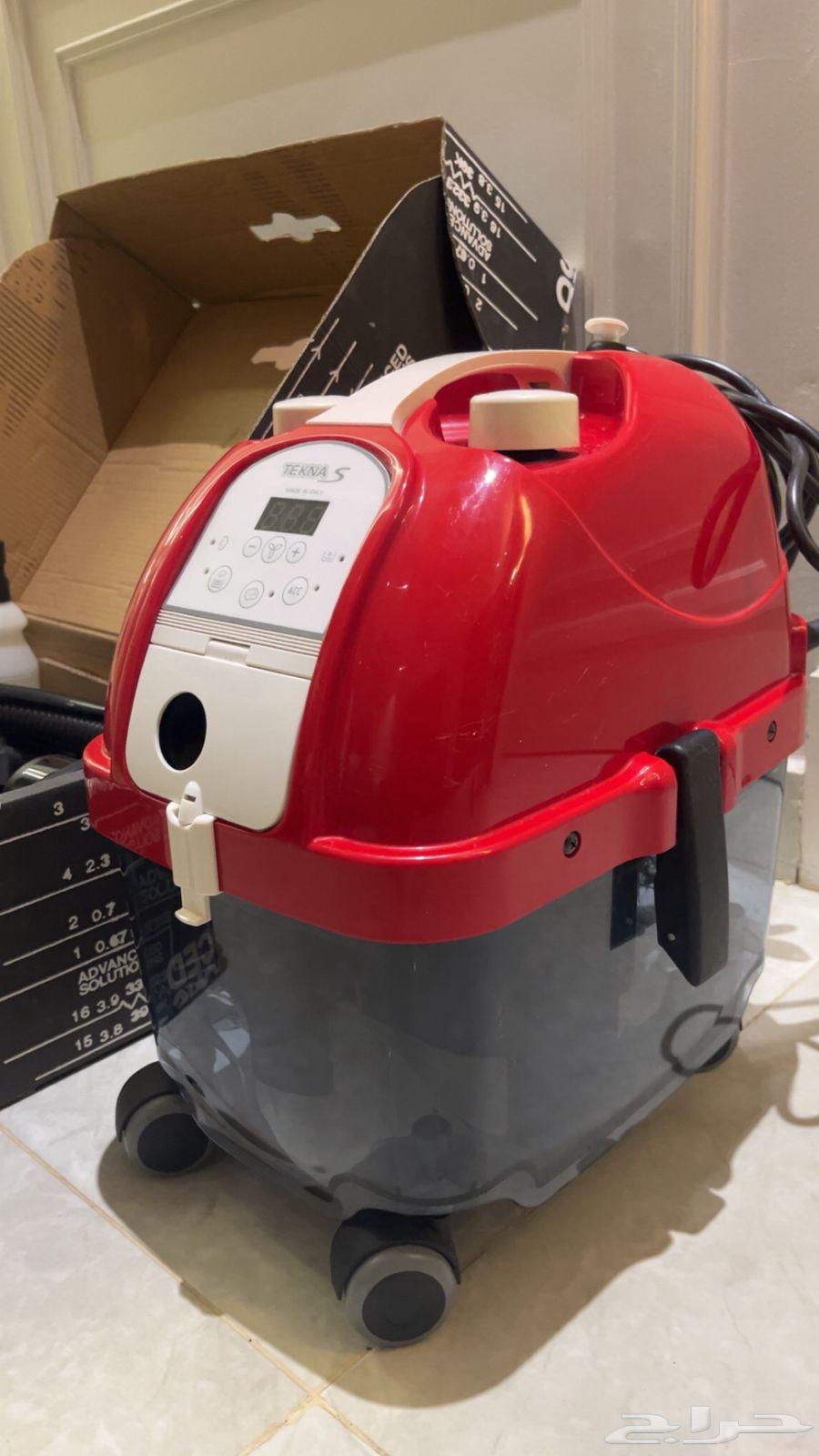 A vacuum that washes everything, used and very clean64438659023489110
