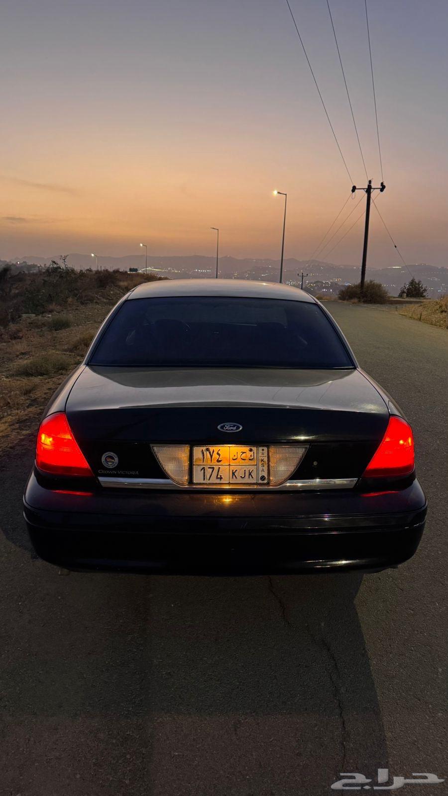 فورد بوليسي 200364593814384771112