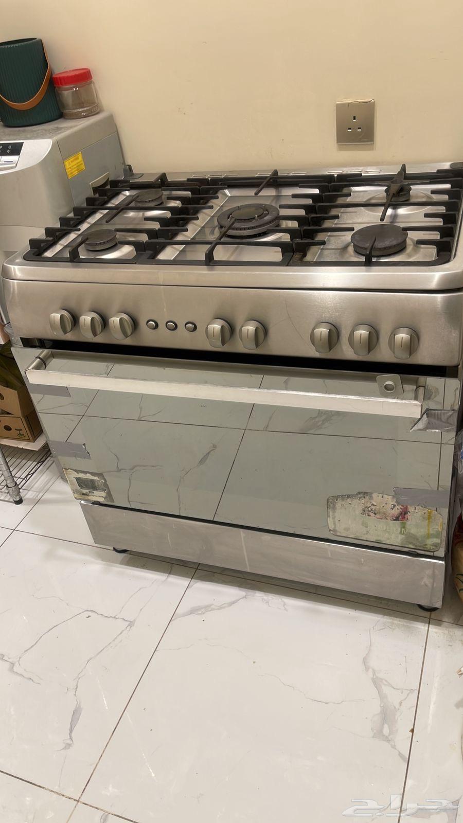 فرن ودولاب بابين وعربية وبرادة ماء للاطفال تواصل وتساب64437247903618113