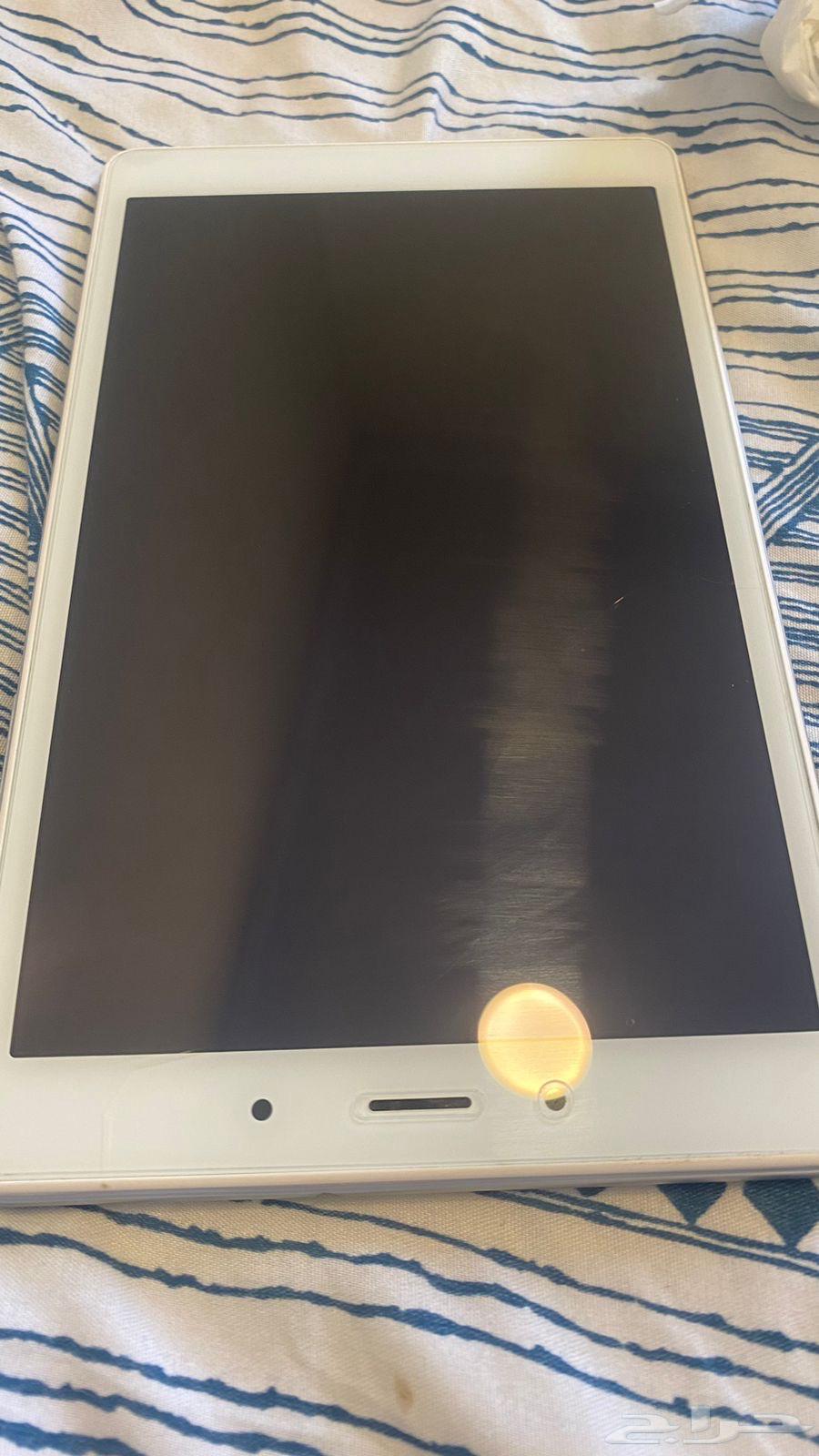 ايباد جلكسي للبيع64437072552834112