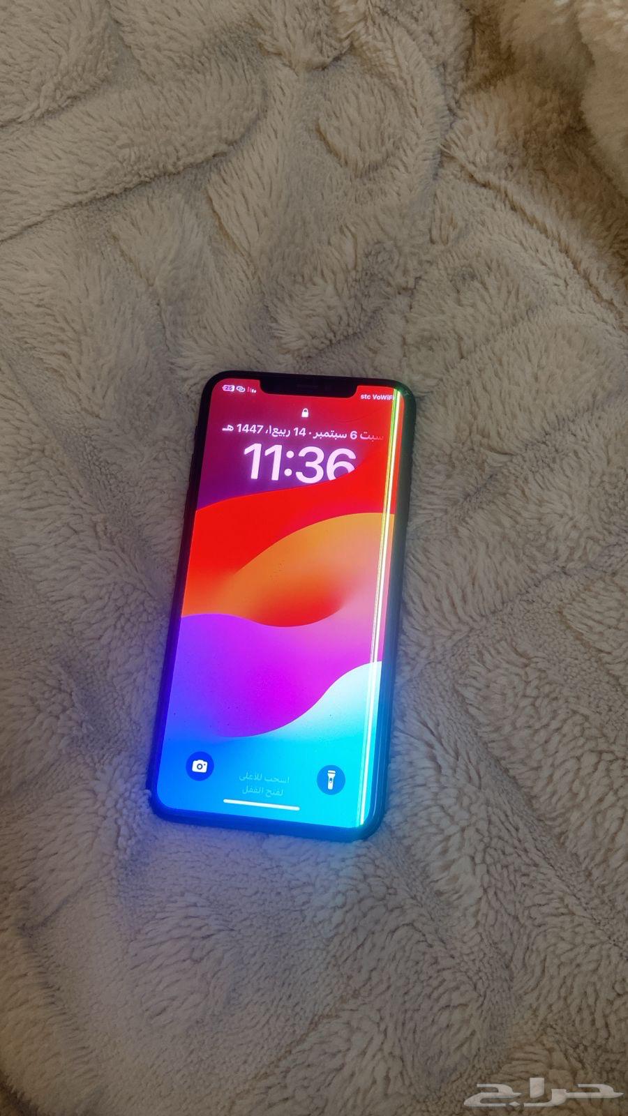 iPhone for sale, in good condition, not disassembled, has a crack that doesn't affect. Battery 7664442103613313110