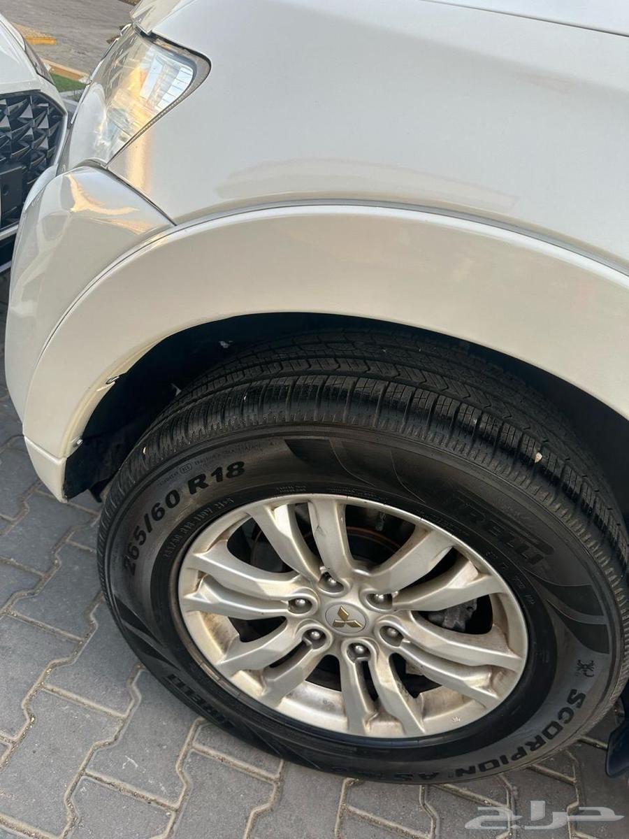 باجيرو 3800 موديل 2018 العلامة الذهبية بنزين مكينة كبيرة64597544332161114